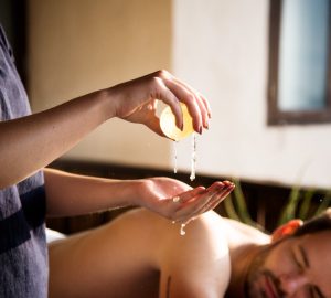 aroma-massage-services-myzara